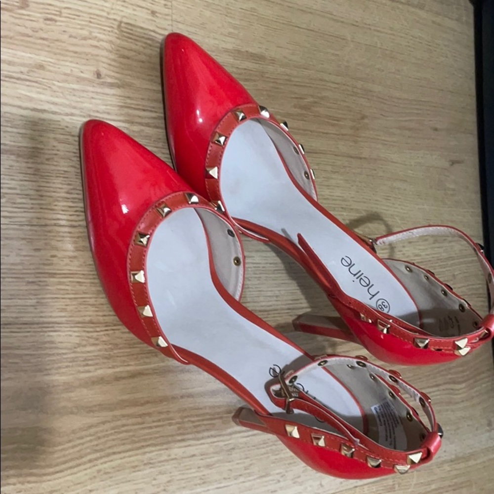 Brand New Heine heels/ size 8